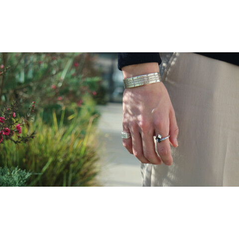 SLOW authentic goods store 