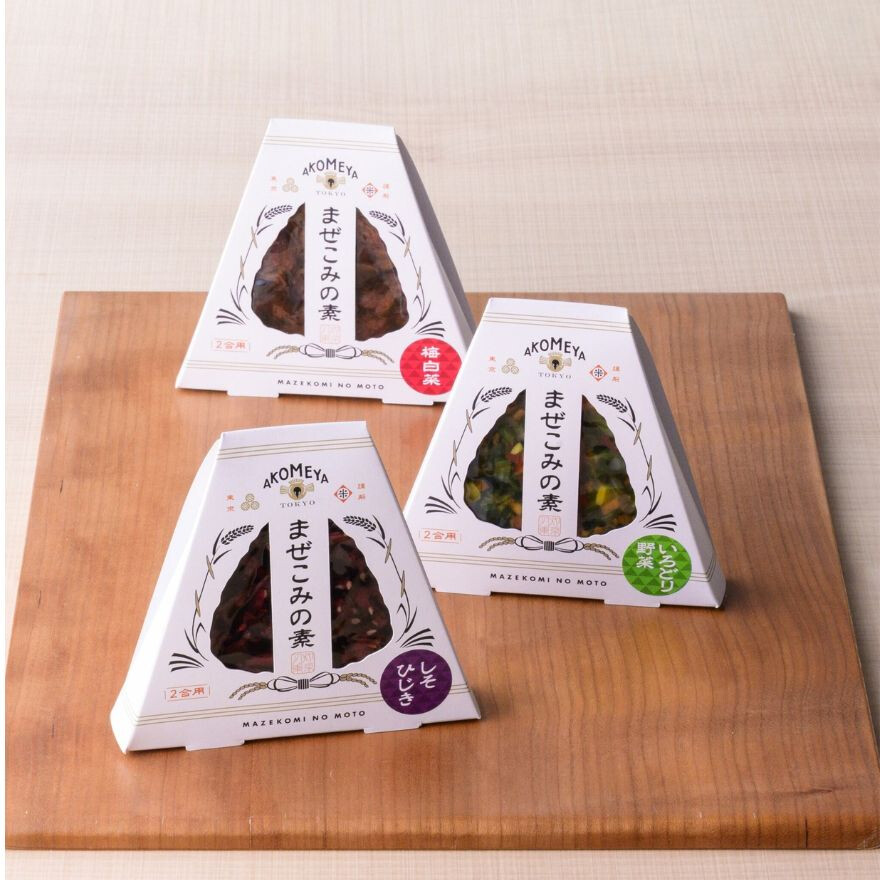 彩るおにぎり。米・具・道具が勢揃い！