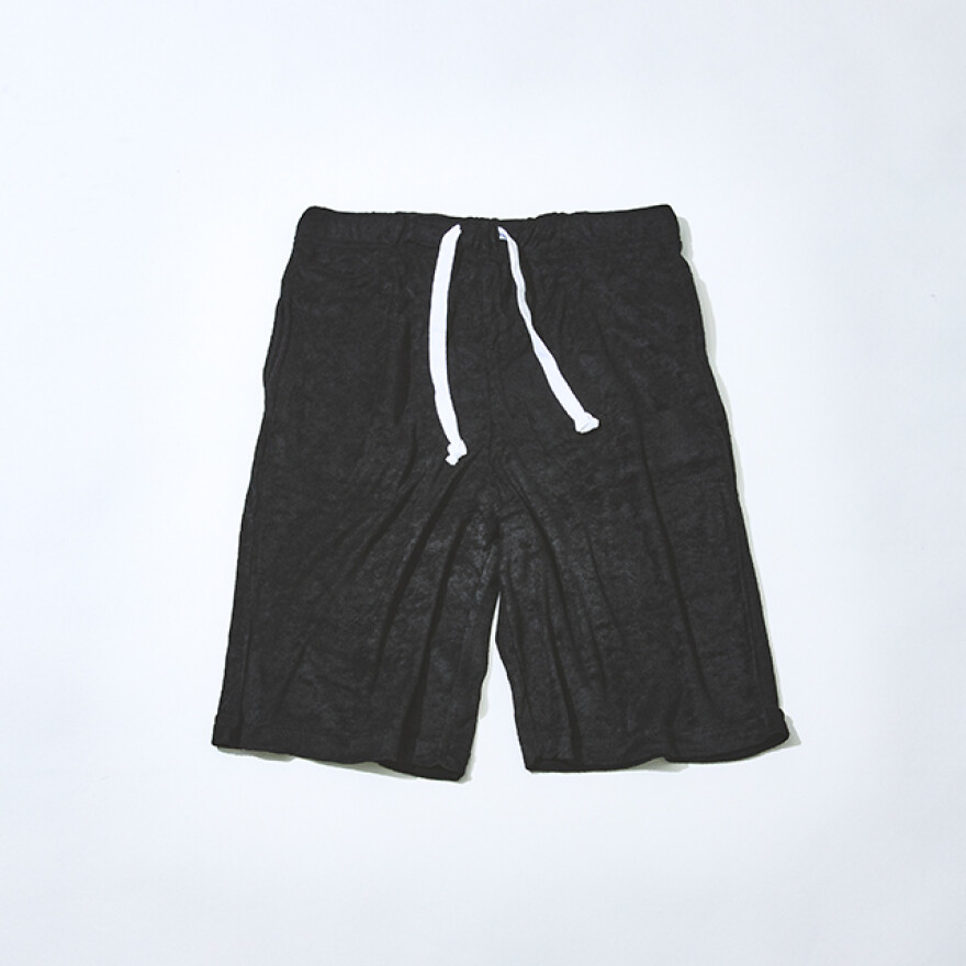 LOVELESS × FRUIT OF THE LOOM