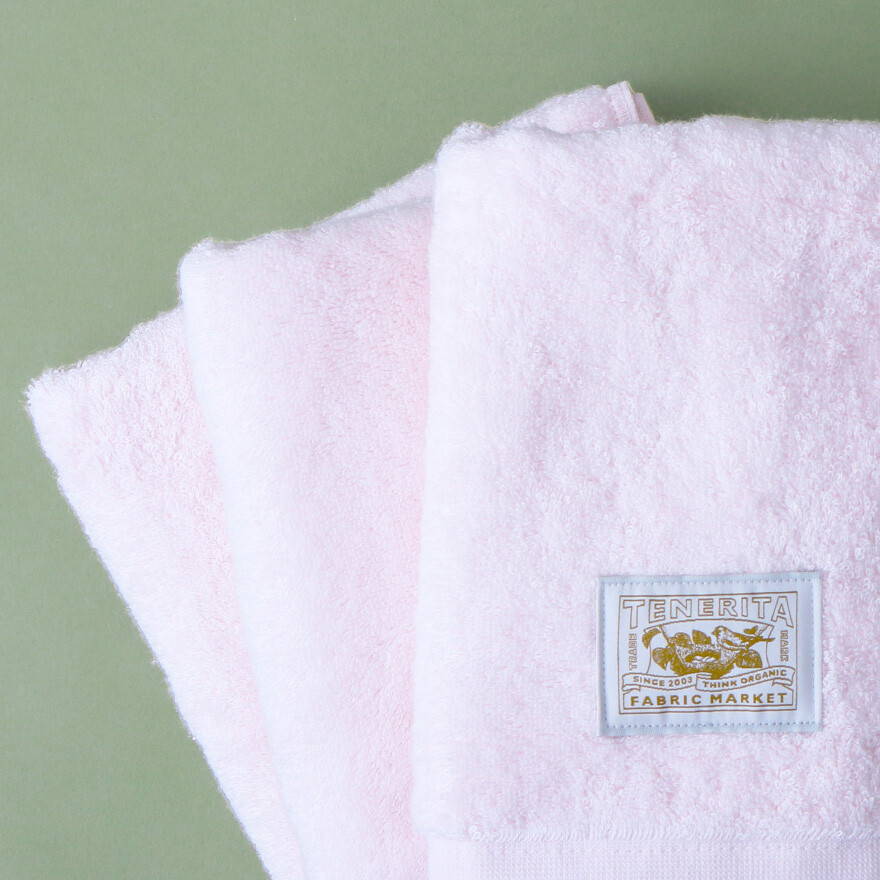 限定カラーの超甘撚りタオル「サクラ」