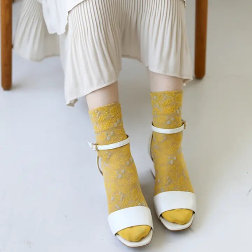 人気アイテムの春カラー入荷してます♡