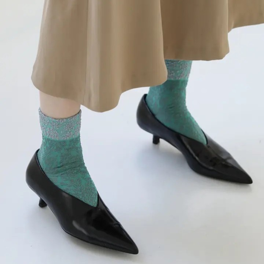 人気アイテムの春カラー入荷してます♡