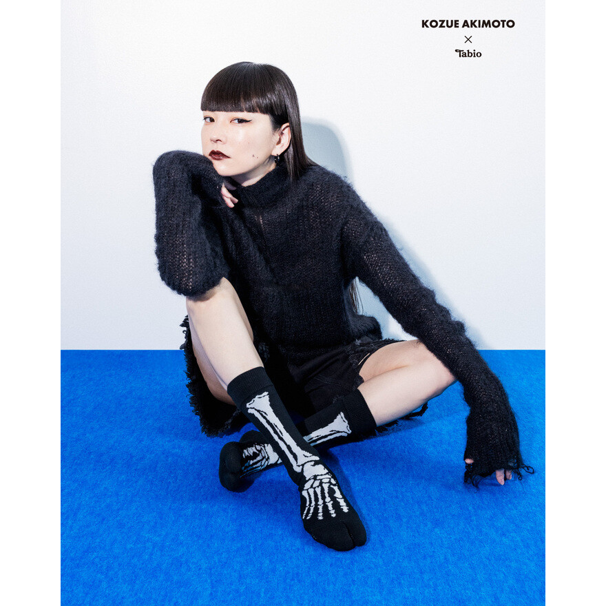 KOZUE AKIMOTO × Tabio