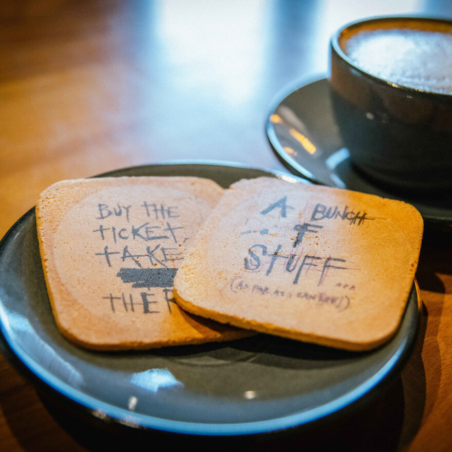 ジョニー・デップ アートエキシビション　コラボ煎餅 限定エディション【数量限定】